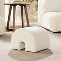 Pouf/Ottomana Curvo Imbottito in Bouclé Bianco Avorio