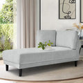 Chaise longue imbottita moderna di metà secolo con struttura in legno